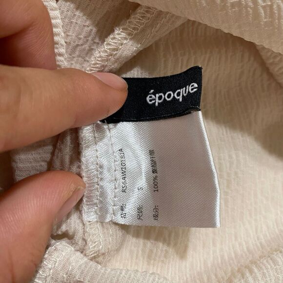 Époque de Rueen Beige Textured Long Sleeve Blouse Women’s Small | Ruffle Cuff To - Picture 3 of 6